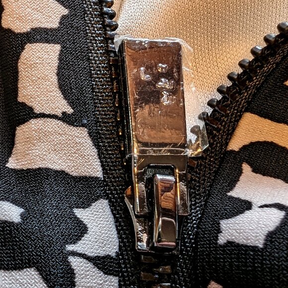 VINCE CAMUTO ART TO WEAR dress SIZE 6 STEATH LONG SLEEVES black on white SPANDEX - Picture 5 of 13